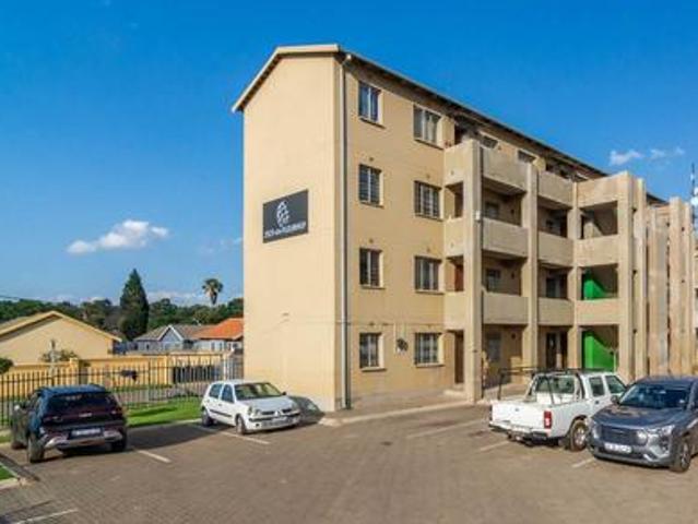 Apartment for sale in Roodepoort, Gauteng