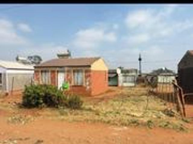 House for sale in Katlehong, City of Ekurhuleni Metropolitan Municipality