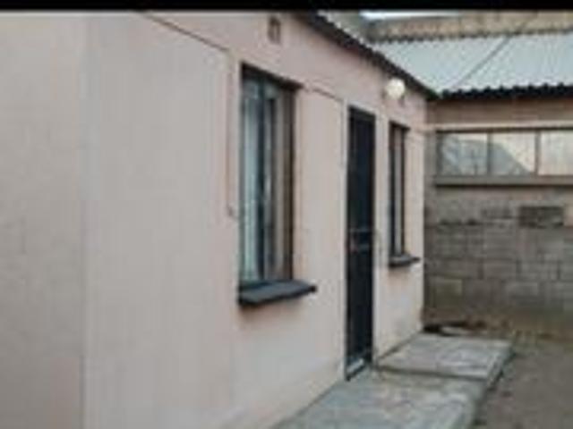 House for sale in Katlehong, City of Ekurhuleni Metropolitan Municipality