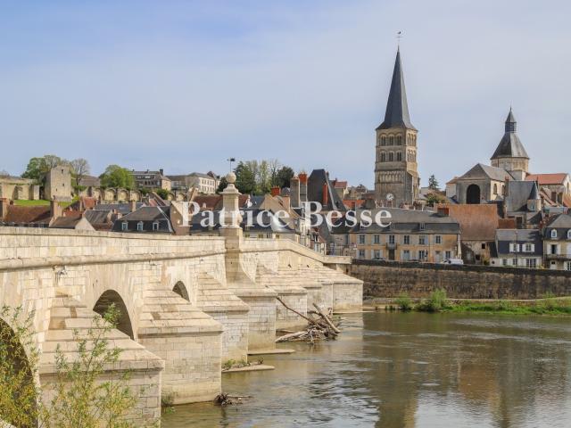 Maison vente à Cosne-Cours-sur-Loire, La Charité-sur-loire