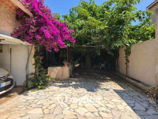 Maison vente à Arrondissement de Toulon, Six-fours-les-plages