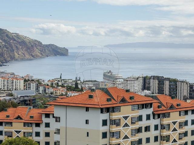Apartamento venda em Virtudes, Funchal