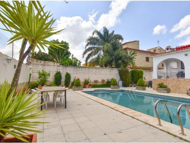 Casa en venta en la Ribera Alta, Valencia