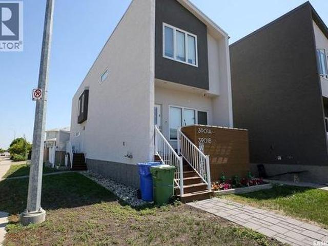 Condo for sale in Harbour Landing, Regina