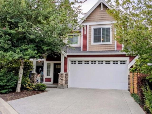 Duplex for sale in Chilliwack, British Columbia