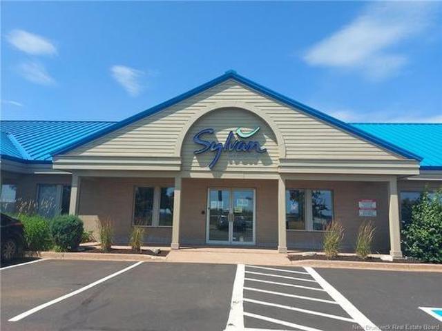 Commercial for rent in Westmorland, New Brunswick