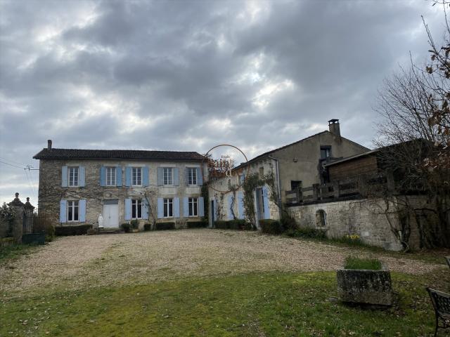 Maison vente à Cognac, Cherves-richemont