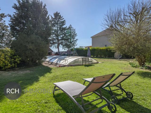 Maison vente à Versailles, Plaisir