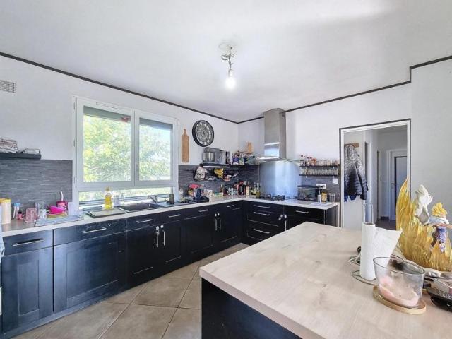 Maison vente à Auxerre, Charmoy