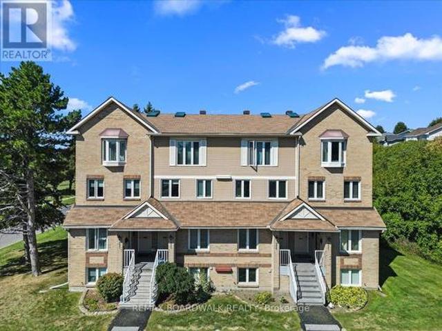 Townhouse for sale in Mulhurst Bay, Ontario