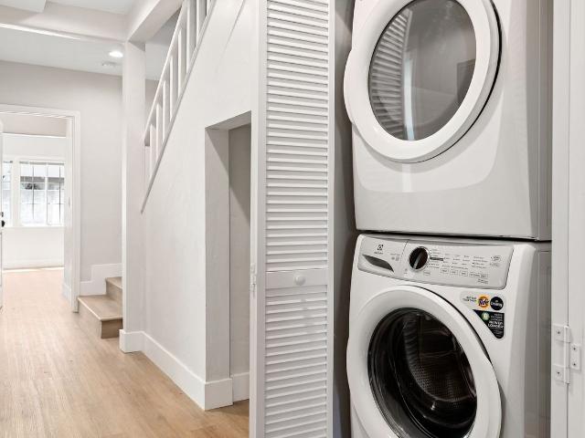Apartment for rent in Canoga Park, California