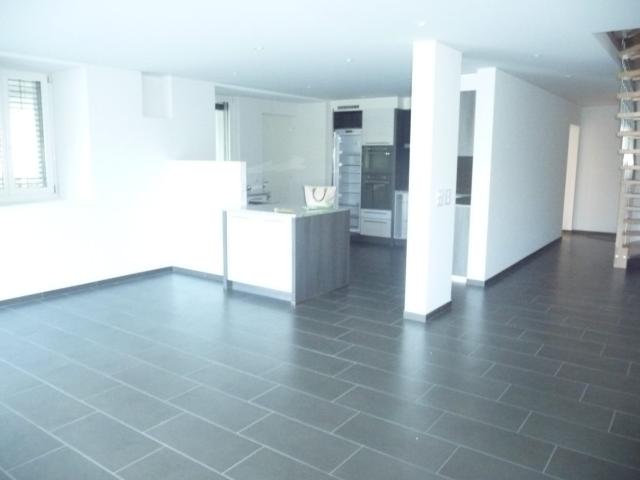 Apartment mieten in Essertines-sur-Rolle, Waadt