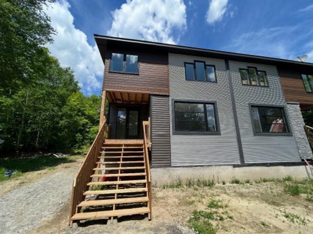 House for sale in Les Collines-de-l'outaouais, Quebec