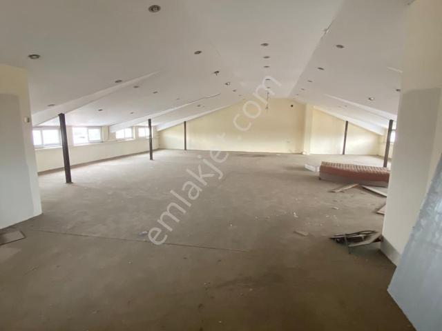 Turgutlu içerisinde kiralık Plaza