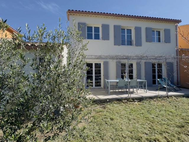 Maison vente à Aix-en-Provence, Saint-cannat