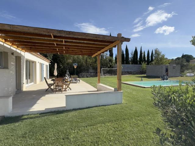 Maison vente à Aix-en-Provence, Saint-cannat