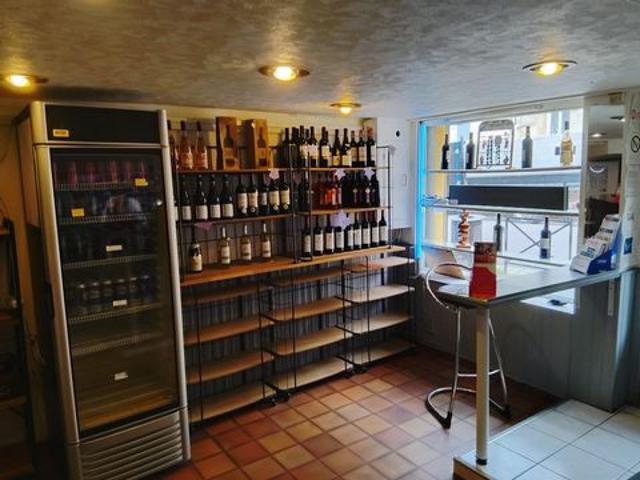 Local Commercial vente à Alençon