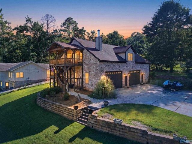 House for sale in Grant, Alabama