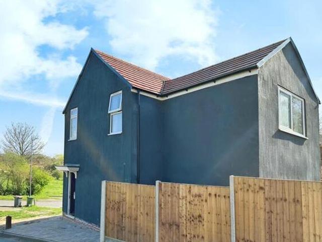 House for sale in Camp Hill, Warwickshire