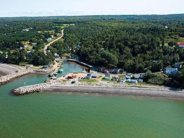 House for sale in Harbourville, Nova Scotia