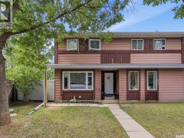 House for sale in Saskatoon, Saskatchewan