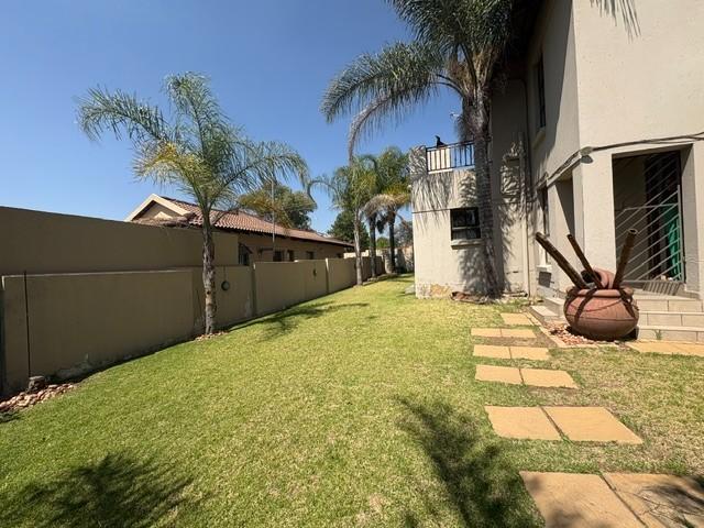 House for rent in Krugersdorp, Mogale City Local Municipality
