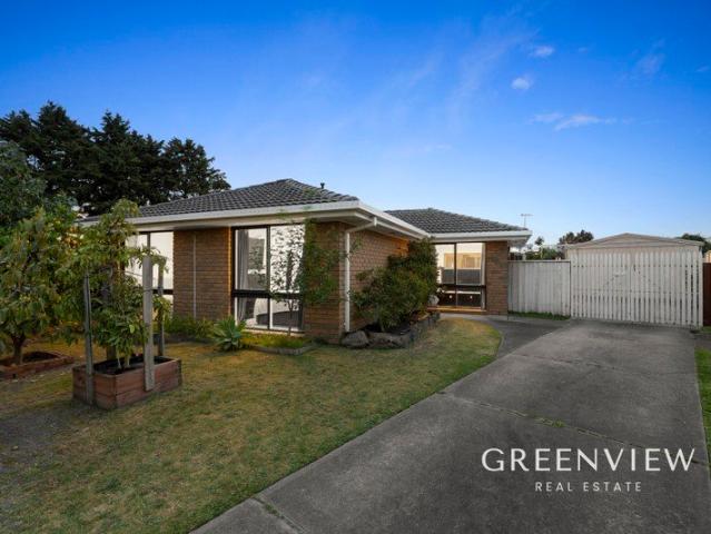 House for sale in Cranbourne North, Melbourne