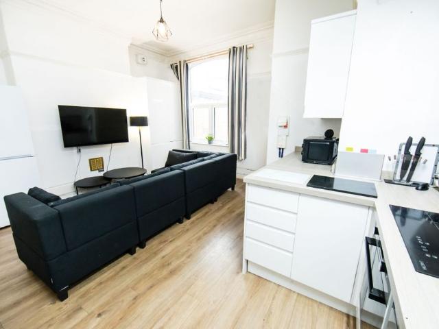 Apartment for rent in Headingley Hill, Headingley