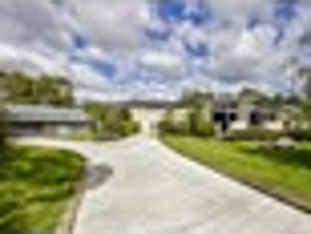 House for sale in Otakou