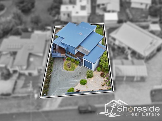 House for sale in Lake Tyers Beach, Victoria