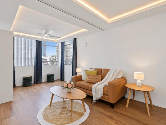 Apartment for sale in Surfers Paradise, Gold Coast City