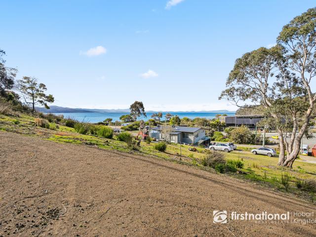 Property for sale in Adventure Bay, Tasmania
