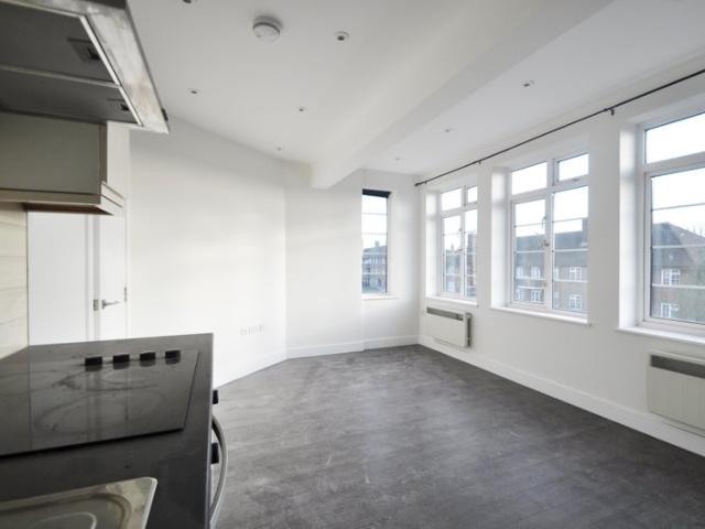 Apartment for rent in Mottingham, Greater London