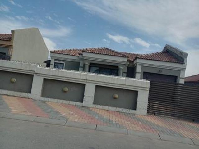 House for sale in Ekurhuleni, Gauteng