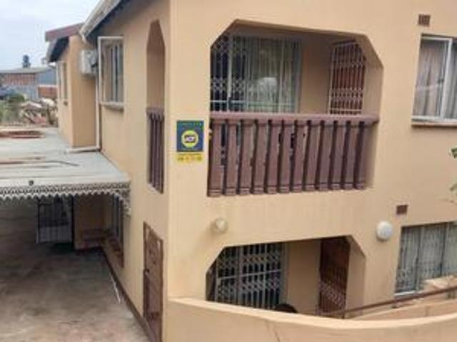 House for sale in Chatsworth, eThekwini Metropolitan Municipality