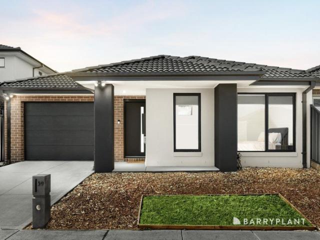 House for sale in Plenty Gorge Views, Melbourne