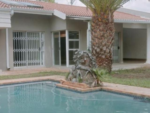 House for rent in Woodmead Ext, Sandton