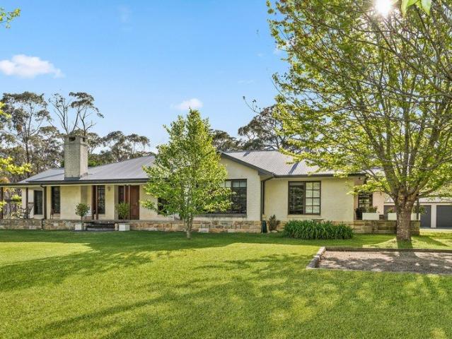 House for sale in High Range, Wingecarribee Shire Council