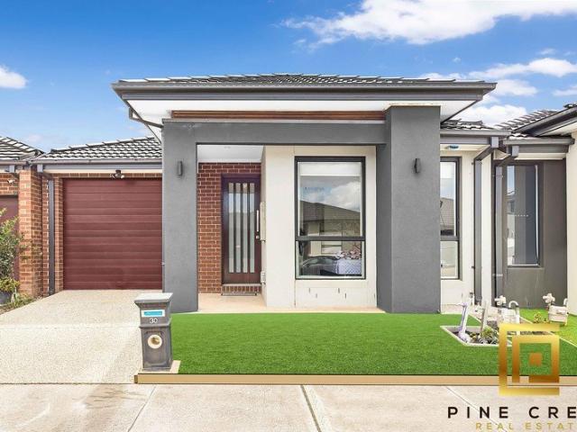 House for rent in Ellarook, Melbourne