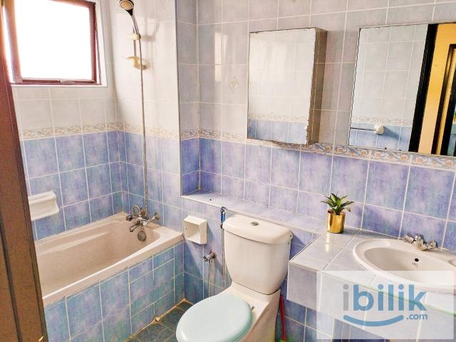 Room for rent in Country Heights Damansara, Kuala Lumpur