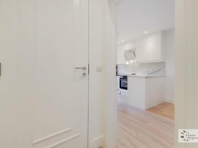 Apartment for rent in Paddington, Greater London
