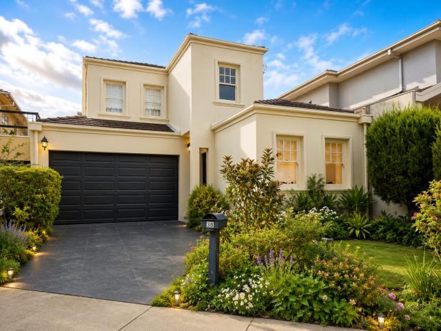 House for rent in Parkdale, Melbourne
