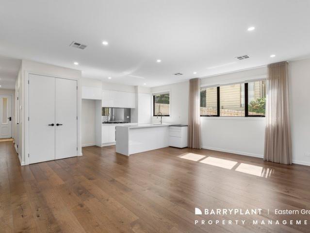 Townhouse for rent in Doncaster, Melbourne