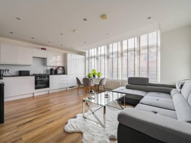 Apartment for rent in London Borough of Barnet, Greater London