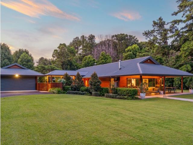 House for sale in Ewingsdale