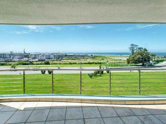 Apartment for sale in South End, Gqeberha (Port Elizabeth)