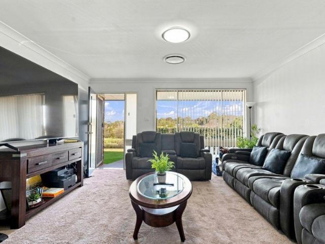 Villa for sale in Sydney, New South Wales