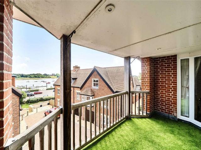 Apartment for rent in Hampshire