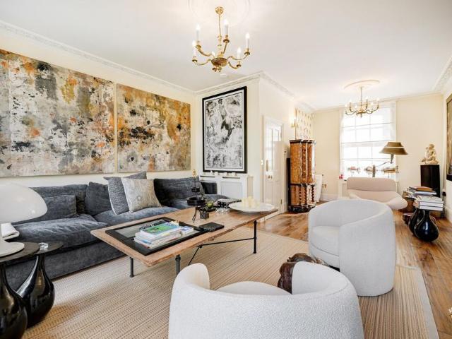 House for rent in Knightsbridge, Greater London