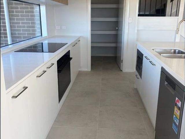 House for rent in Mollymook, New South Wales